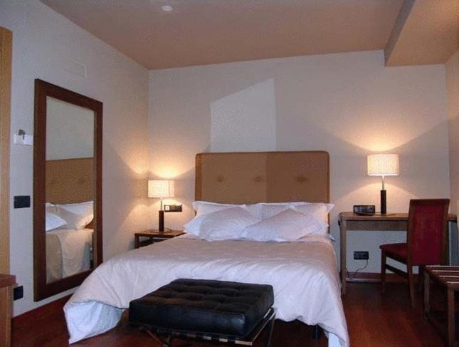 Hotel Restaurante Revestido Escalona  Room photo