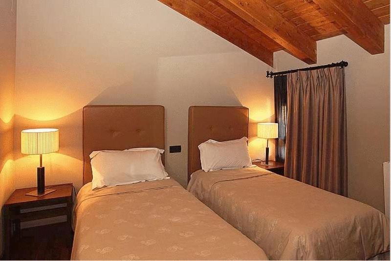 Hotel Restaurante Revestido Escalona  Room photo